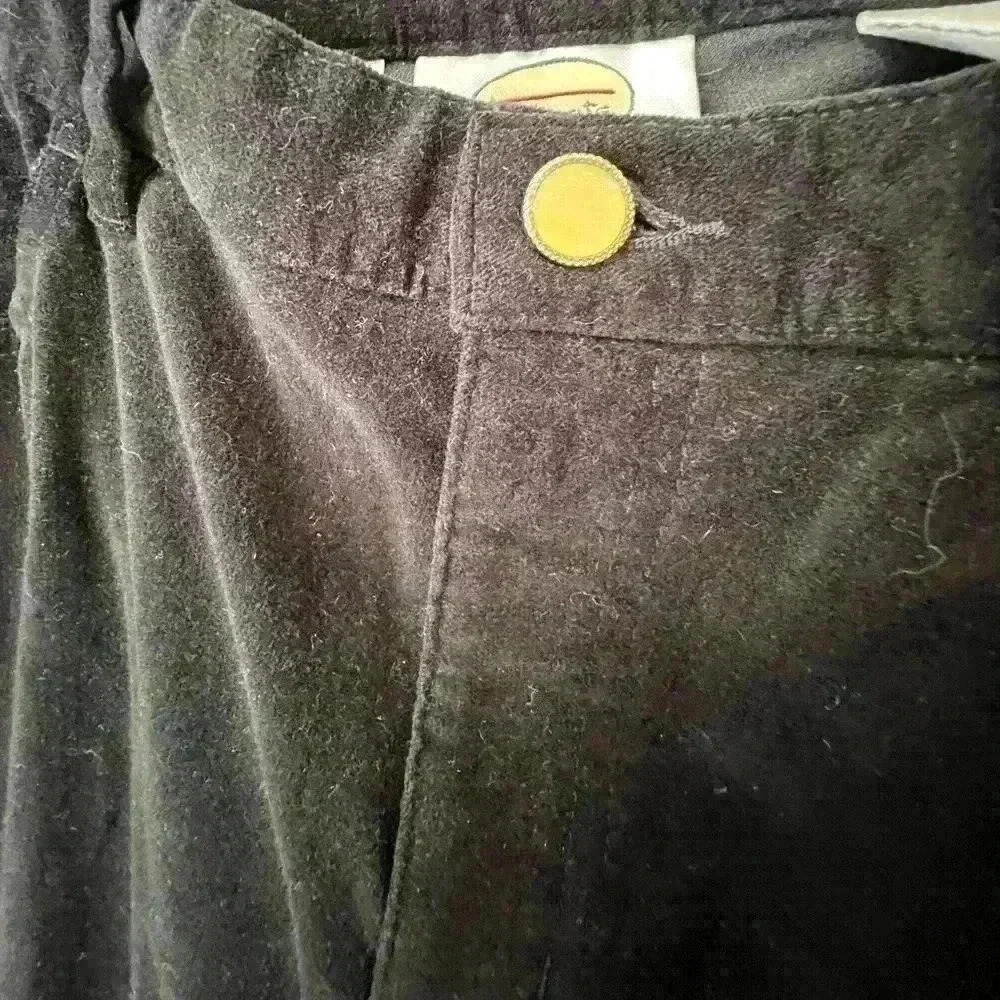 Talbots Women’s Regular 8 Black Crushed Velvet Pants with back pocket detail - Picture 3 of 4